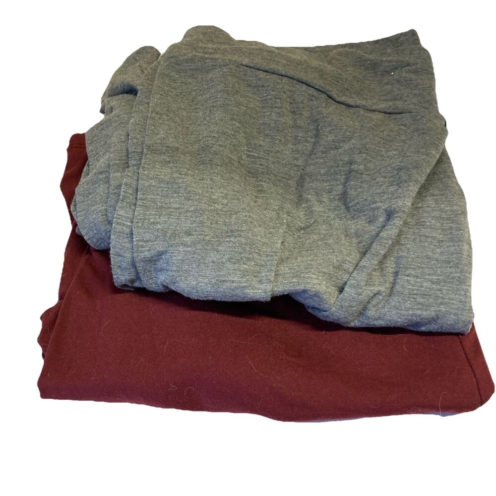 Full Circle Trends With Love  3X legging lot of 2 gray and burgundy